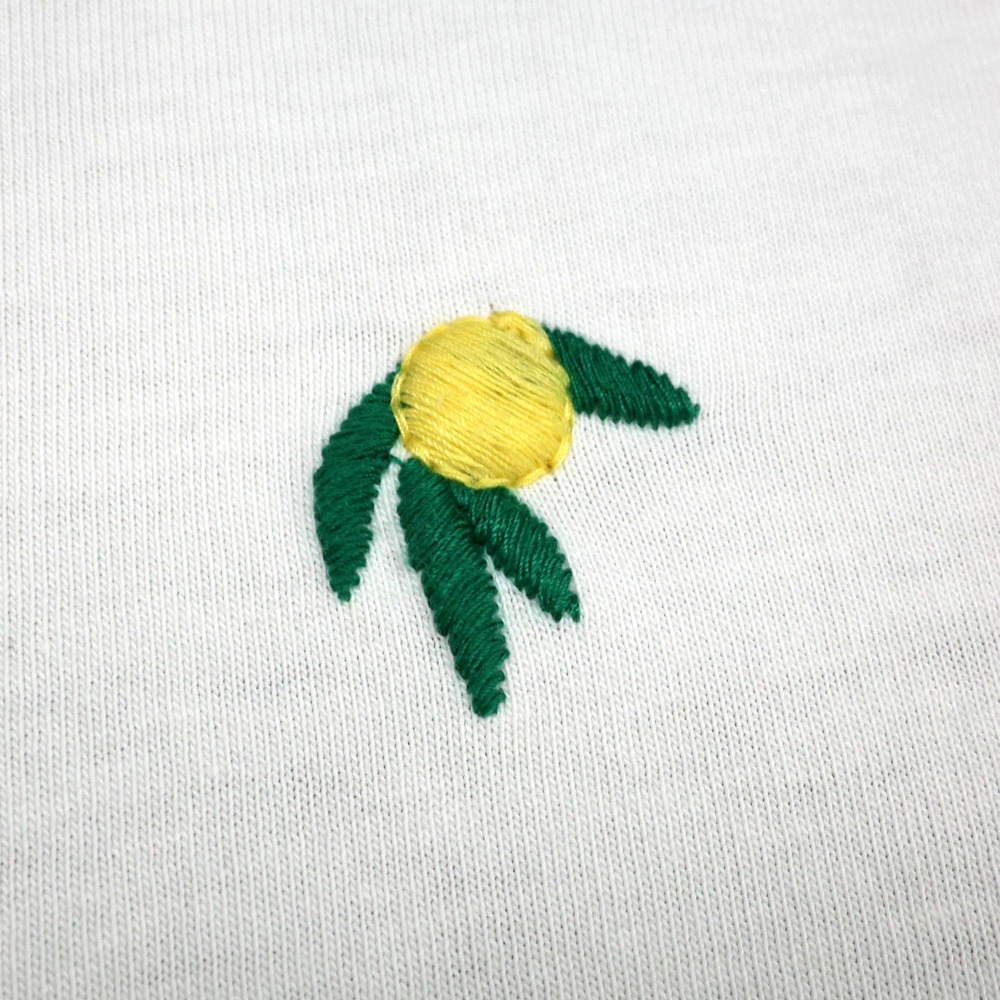 Lucky Brand Top Womens Large White Cotton Embroidered Lemons T-shirt Novelty - Picture 6 of 15